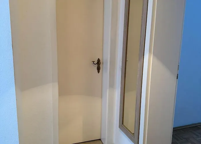 Vorstadt Naehe Petersberg Daire